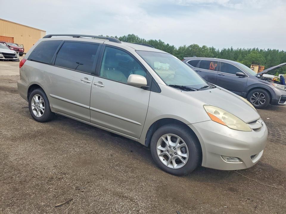 2006 Toyota Sienna VIN 5TDBA22C56S059690 COPART salvage auction — SIDE, Sc - Certificate Of Title, sold $1,250 on 2026-07-31 (photo 4)