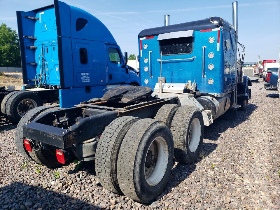 1996 Peterbilt All other VIN 1XP5D69X0TN419985 COPART salvage auction — ROLLOVER, IA - CERT OF TITLE-SALVAGE TITLE, sold $7,200 on 2026-08-13 (photo 3)