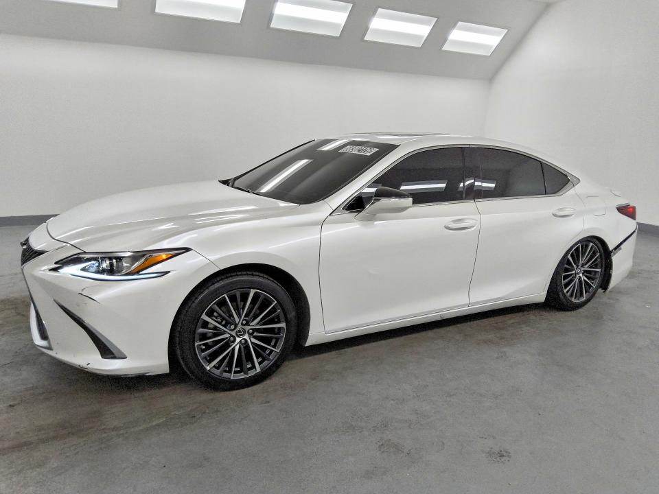 2025 Lexus Es300 VIN 58ADA1C10SU067397 COPART salvage auction — FRONT END, CA - CERTIFICATE OF TITLE, sold $18,100 on 2026-07-23 (photo 1)