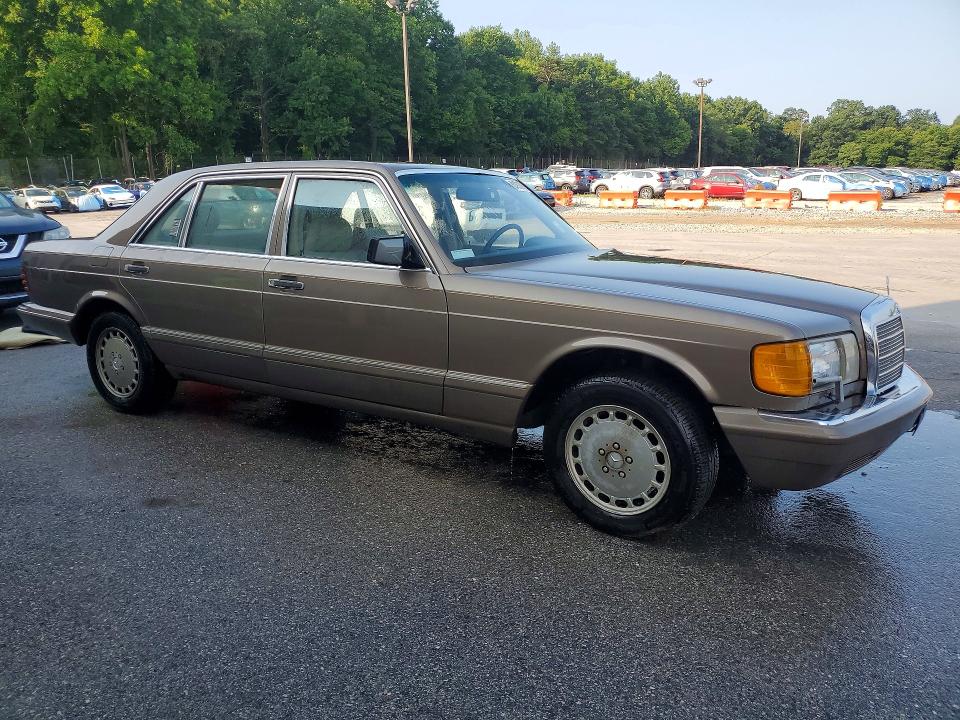1988 Mercedes-benz S class VIN WDBCA35D2JA414995 COPART salvage auction — REAR END, Pa - Cert Of Salvage-Formerly Aband, sold $1,950 on 2026-07-27 (photo 4)
