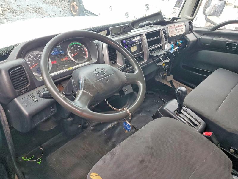 2012 Hino All other VIN 5PVNE8JPXC4S50408 COPART salvage auction — MECHANICAL, NJ - CERTIFICATE OF TITLE, sold $200 on 2026-07-28 (photo 8)