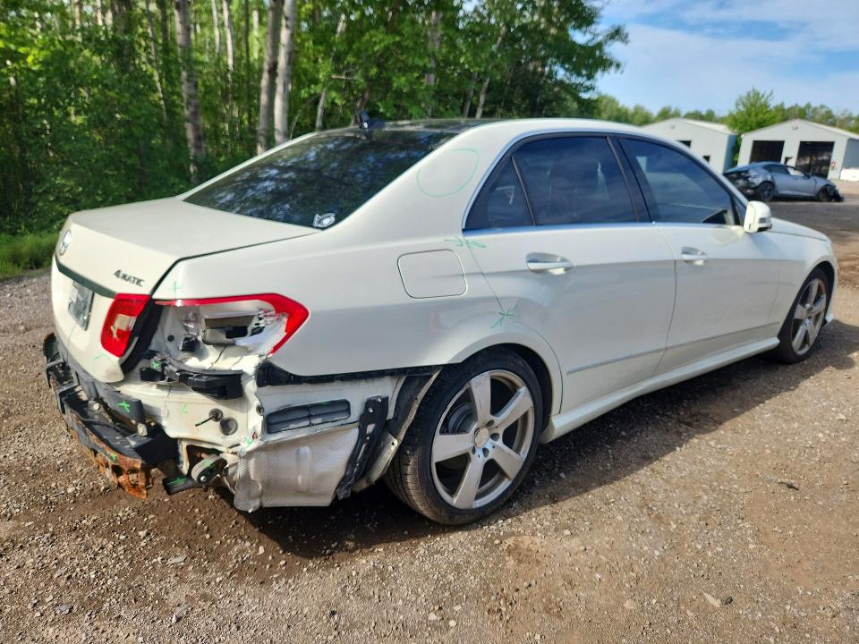 2011 Mercedes-benz E-class VIN WDDHF8HB7BA380995 COPART salvage auction — REAR END, On - Permit Salvage, sold $900 on 2026-07-14 (photo 3)