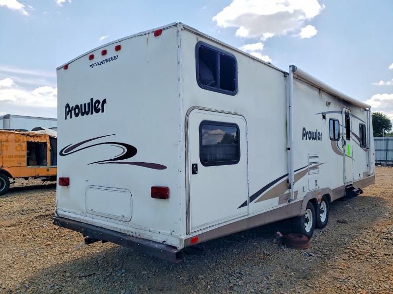 2005 Fleetwood All models VIN 1EC1D322752814015 COPART salvage auction — BURN, ST, sold $20 on 2026-07-31 (photo 4)