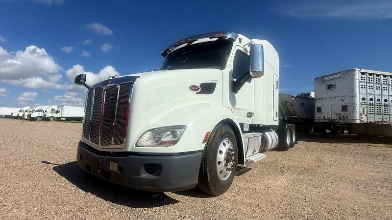 2015 Peterbilt All other VIN 1XPBAP9X7FD261723 COPART salvage auction — MINOR DENT/SCRATCHES, OH - CERTIFICATE OF TITLE (P), sold $1,600 on 2026-07-31 (photo 2)