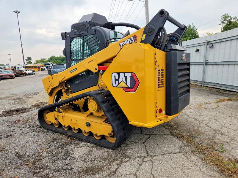 2025 Cat Constructi VIN CAT299D3HS3801450 COPART salvage auction — BURN, IN - BILL OF SALE, sold $41,750 on 2026-07-31 (photo 3)
