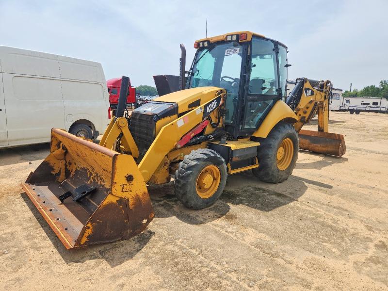 2013 Cat Constructi VIN CAT0420FTSKR01295 COPART salvage auction — BURN, FL - BILL OF SALE, sold $25,500 on 2026-07-31 (photo 2)