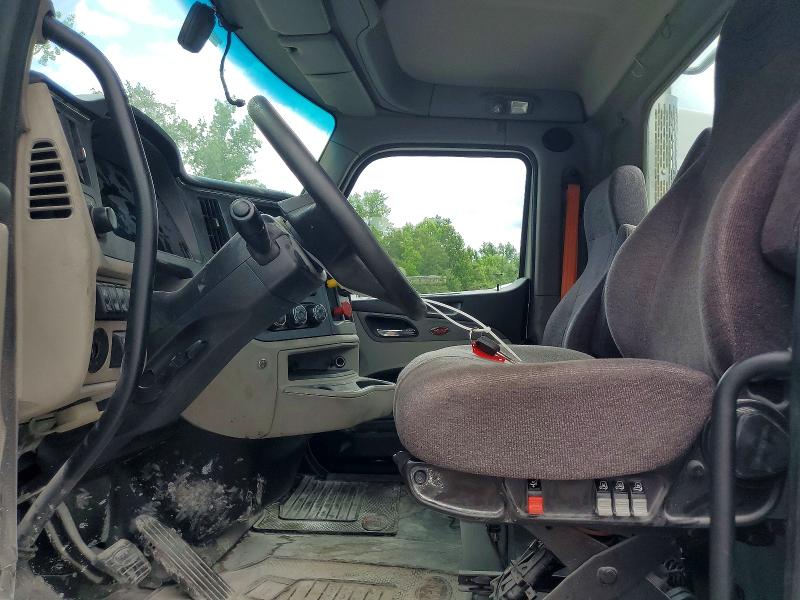 2022 Peterbilt All other VIN 1XPBDP9X4ND793713 COPART salvage auction — MINOR DENT/SCRATCHES, CT, sold $15,900 on 2026-07-24 (photo 7)
