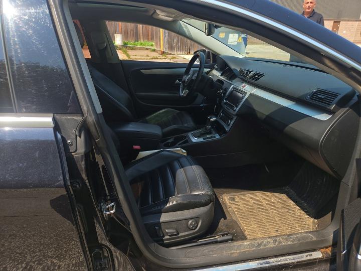 2011 Volkswagen Passat VIN WVWHN9AN1BE706967 COPART salvage auction — NORMAL WEAR, On - Permit No Brand - Unfit (P), sold $925 on 2026-08-04 (photo 5)