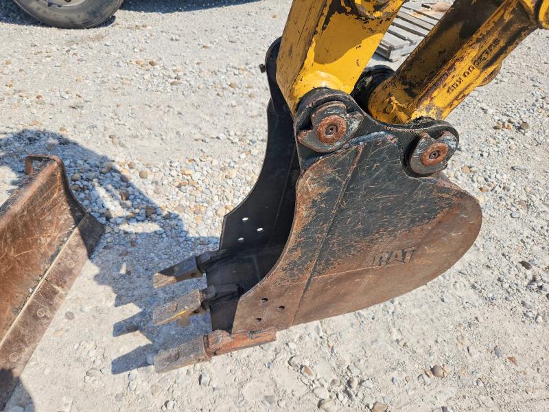 2023 Cat Constructi VIN CAT03035ARE902720 COPART salvage auction — NORMAL WEAR, TX - BILL OF SALE, sold $18,800 on 2026-07-31 (photo 9)