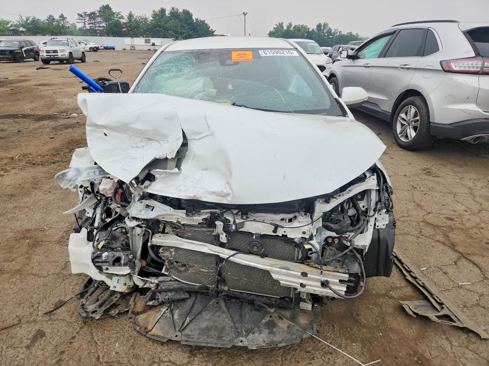 2021 Toyota Corolla VIN JTND4MBE3M3119957 COPART salvage auction — FRONT END, CT - CERT OF TITLE-SALVAGE, sold $800 on 2026-07-31 (photo 5)