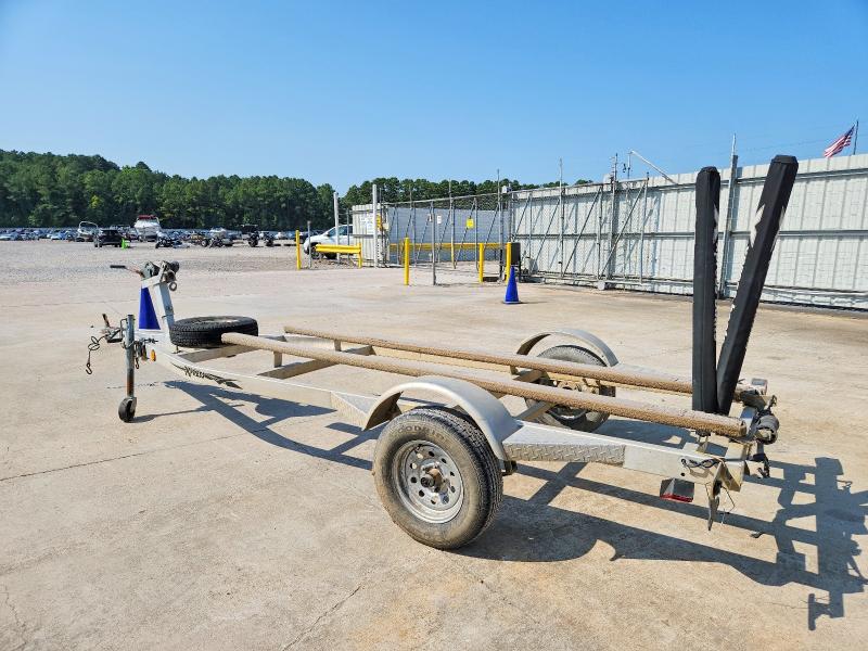 2009 Trail king Boat trail VIN 5HEAV18179H130917 COPART salvage auction — MINOR DENT/SCRATCHES, MS - CERT OF TITLE-SALVAGED, sold $225 on 2026-07-31 (photo 3)