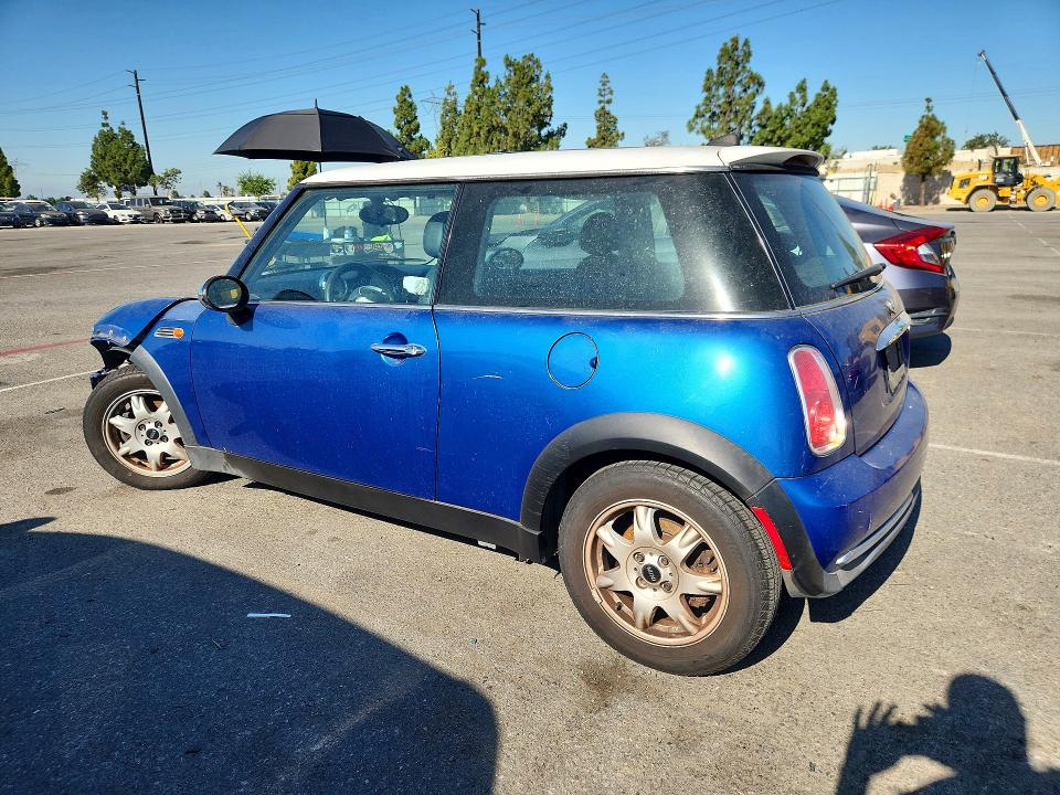 2006 Mini Cooper VIN WMWRC33526TK17402 COPART salvage auction — FRONT END, Ca - Salvage Certificate, sold $150 on 2026-08-04 (photo 2)