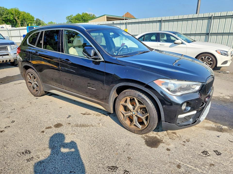 2016 BMW X1 VIN WBXHT3C33G5E47698 COPART salvage auction — MECHANICAL, CT, sold $1,000 on 2026-08-04 (photo 4)