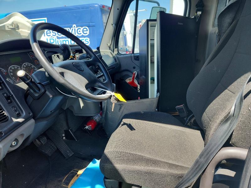 2022 Frht - freightliner All other VIN 1FVACWFC6NHNC8750 COPART salvage auction — MECHANICAL, DV, sold $5,900 on 2026-08-10 (photo 7)