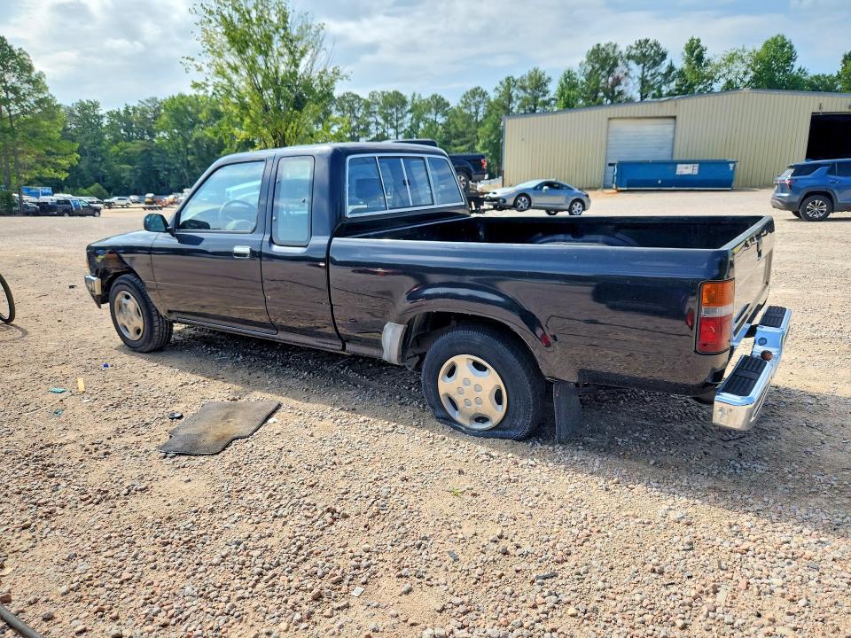 1992 Toyota All other VIN JT4RN93P2N5050172 COPART salvage auction — MINOR DENT/SCRATCHES, Nc - Non Public Clean Title, sold $4,100 on 2026-07-31 (photo 2)