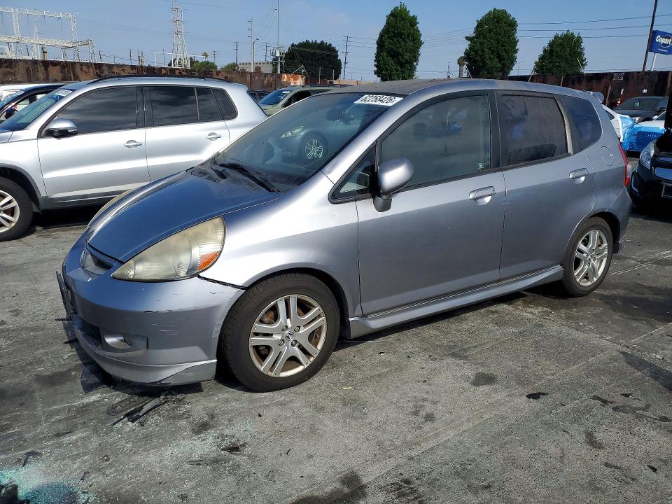 2008 Honda Fit VIN JHMGD38688S069174 COPART salvage auction — FRONT END, CA - DIS/DLR/EXP ONLY CLEAN TITLE, sold $925 on 2026-07-31 (photo 1)