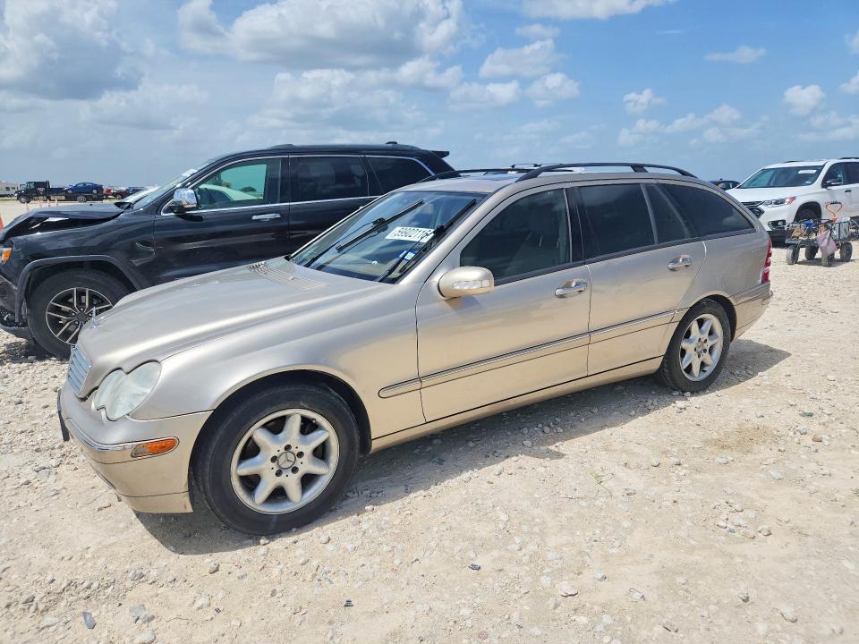2002 Mercedes-benz C class VIN WDBRH64J72F156914 COPART salvage auction — FRONT END, Tx - Salvage Vehicle Title, sold $225 on 2026-08-06 (photo 1)
