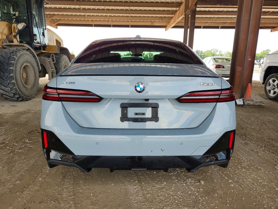 2026 BMW 5 series VIN WBA53FJ04TCV68931 COPART salvage auction — FRONT END, SV, sold $24,100 on 2026-07-17 (photo 6)