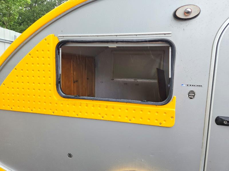 2007 Dutchmen Unknown VIN 47CTTTG167B701935 COPART salvage auction — UNDERCARRIAGE, RI - CERT OF TITLE-RECONSTRUCTED SA, sold $225 on 2026-07-28 (photo 9)
