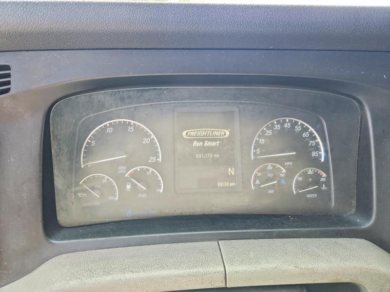 2019 Freightliner All other VIN 1FUJHTFW0KLKT2439 COPART salvage auction — MECHANICAL, OH - CERTIFICATE OF TITLE, sold $825 on 2026-07-17 (photo 8)