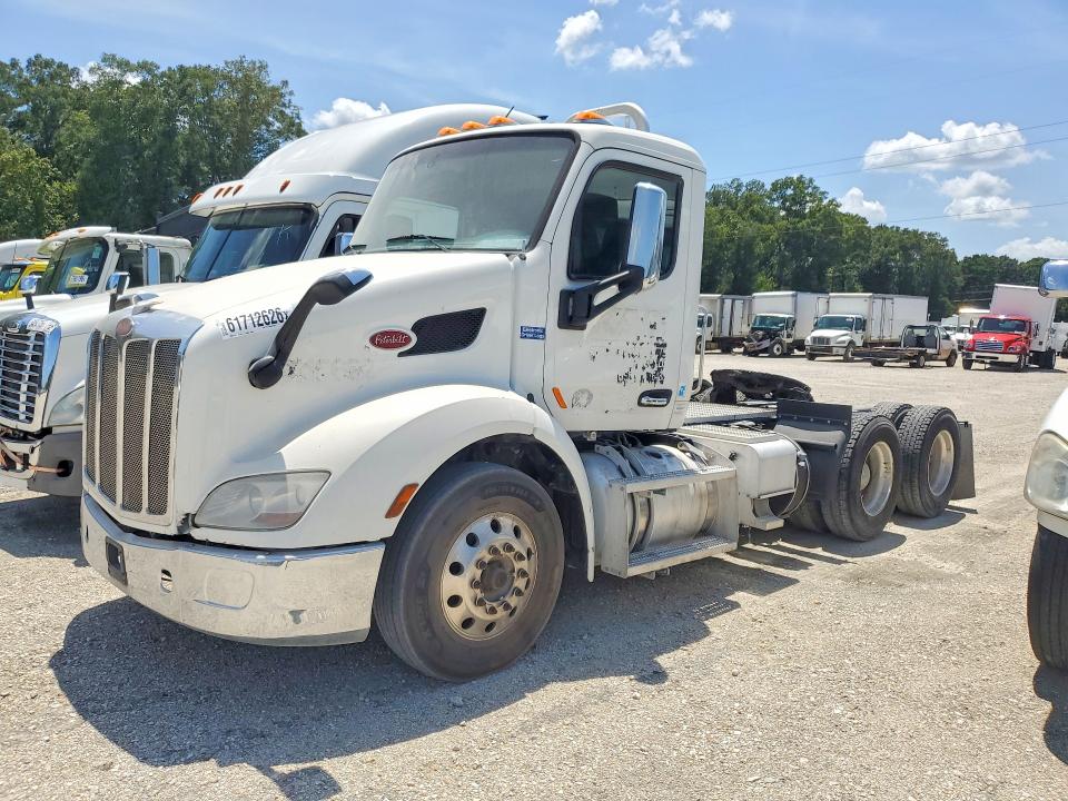 2019 Peterbilt All models VIN 1XPBDP9X0KD236180 — COPART salvage auction photo