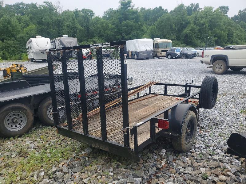 2022 Trail king Trailer VIN 4R7BU1012NN214643 COPART salvage auction — MINOR DENT/SCRATCHES, CT, sold $30 on 2026-07-14 (photo 4)