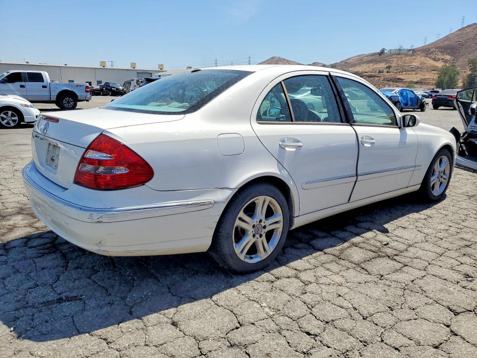 2004 Merz E-class VIN WDBUF65J74A502328 COPART salvage auction — FRONT END, CA - DIS/DLR/EXP ONLY CLEAN TITLE, sold $475 on 2026-08-10 (photo 3)