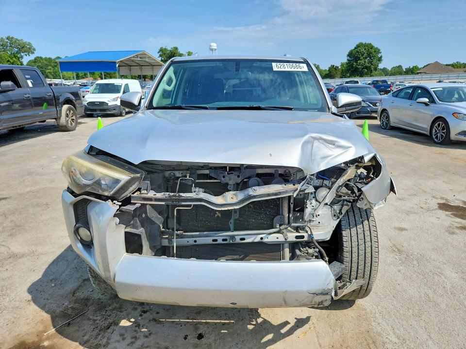 2014 Toyota 4runner VIN JTEZU5JR8E5073032 COPART salvage auction — FRONT END, Ms - Certificate Of Title, sold $5,800 on 2026-07-31 (photo 5)