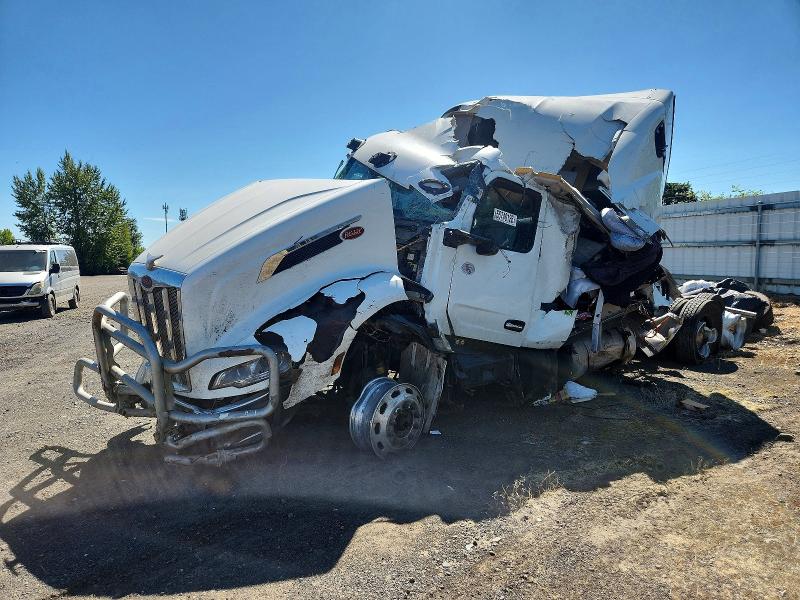 2022 Peterbilt All models VIN 1XPBD49X9ND803361 COPART salvage auction — ROLLOVER, SC, sold $6,500 on 2026-08-24 (photo 2)