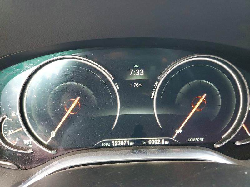 2016 BMW 7 series VIN WBA7F2C53GG415098 COPART salvage auction — NORMAL WEAR, IN - CERT OF TITLE-SALVAGE TITLE (P), sold $5,700 on 2026-08-18 (photo 9)