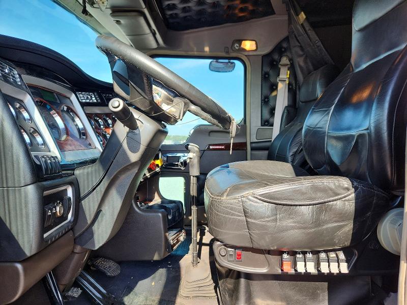 2020 Kenworth All other VIN 1XKWD49X4LJ314162 COPART salvage auction — SIDE, WI - CERT OF TITLE-SALVAGE VEHICLE, sold $29,250 on 2026-07-23 (photo 7)