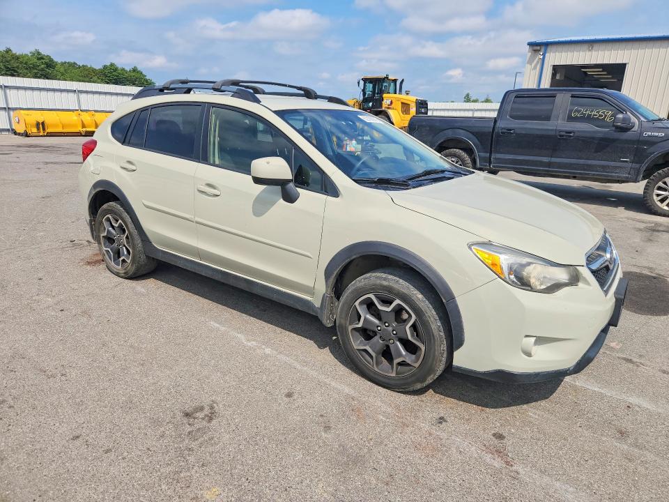 2014 Subaru Xv VIN JF2GPACC0E8337963 COPART salvage auction — NORMAL WEAR, ME - CERTIFICATE OF TITLE, sold $3,700 on 2026-07-31 (photo 4)