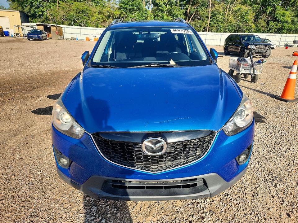 2013 Mazda Cx-5 VIN JM3KE2CE2D0118643 COPART salvage auction — MINOR DENT/SCRATCHES, Nc - Non Public Clean Title, sold $2,450 on 2026-07-24 (photo 5)