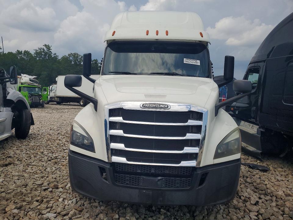 2020 Freightliner All other VIN 3AKJHHFG3LSLP4599 COPART salvage auction — SIDE, CT, sold $15,100 on 2026-08-22 (photo 5)