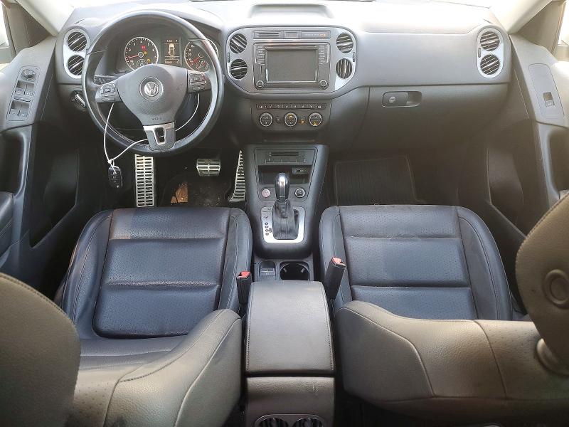 2017 Volkswagen Tiguan VIN WVGNV7AX7HK033469 COPART salvage auction — REAR END, On - Permit Salvage, sold $1,250 on 2026-08-04 (photo 8)