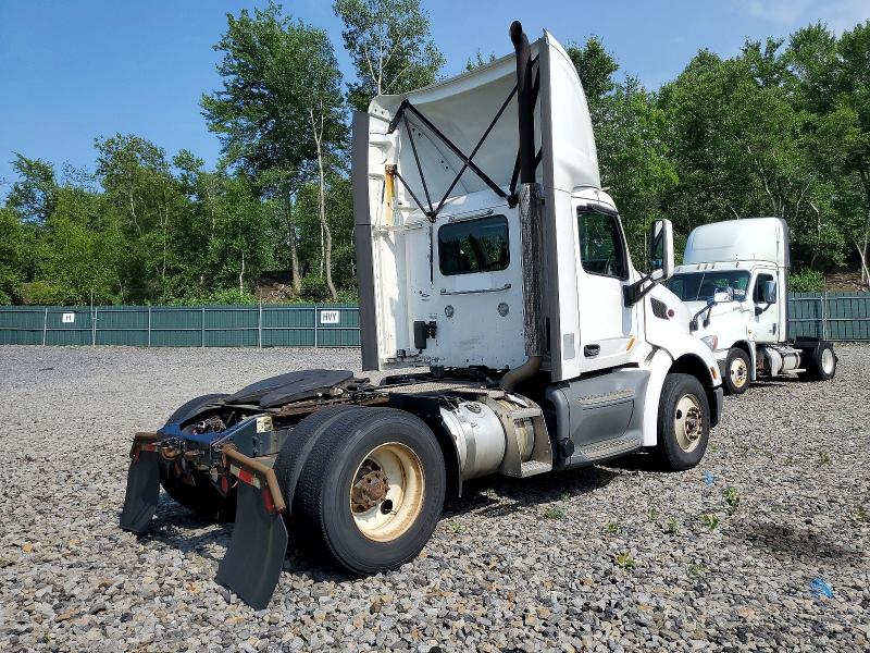 2019 Peterbilt All other VIN 1XPBA48X8KD622242 COPART salvage auction — NORMAL WEAR, IN - CERTIFICATE OF TITLE, sold $5,200 on 2026-07-29 (photo 4)