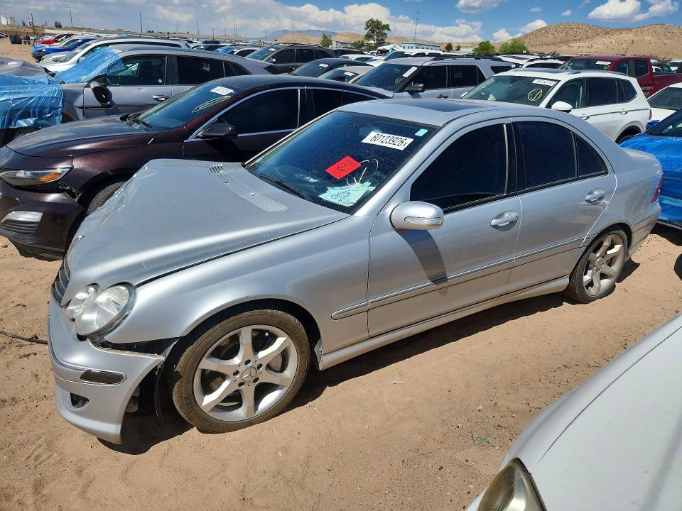 2007 Mercedes-benz C class VIN WDBRF52H47F928034 COPART salvage auction — FRONT END, NM - CERT OF TITLE-SALVAGE (P), sold $450 on 2026-08-27 (photo 1)