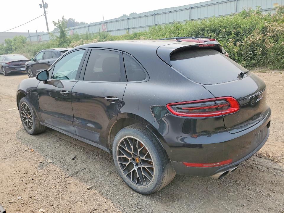 2015 Porsche Macan VIN WP1AB2A53FLB65079 COPART salvage auction — MINOR DENT/SCRATCHES, MI - DEALER ONLY CLEAN TITLE, sold $6,000 on 2026-07-28 (photo 2)