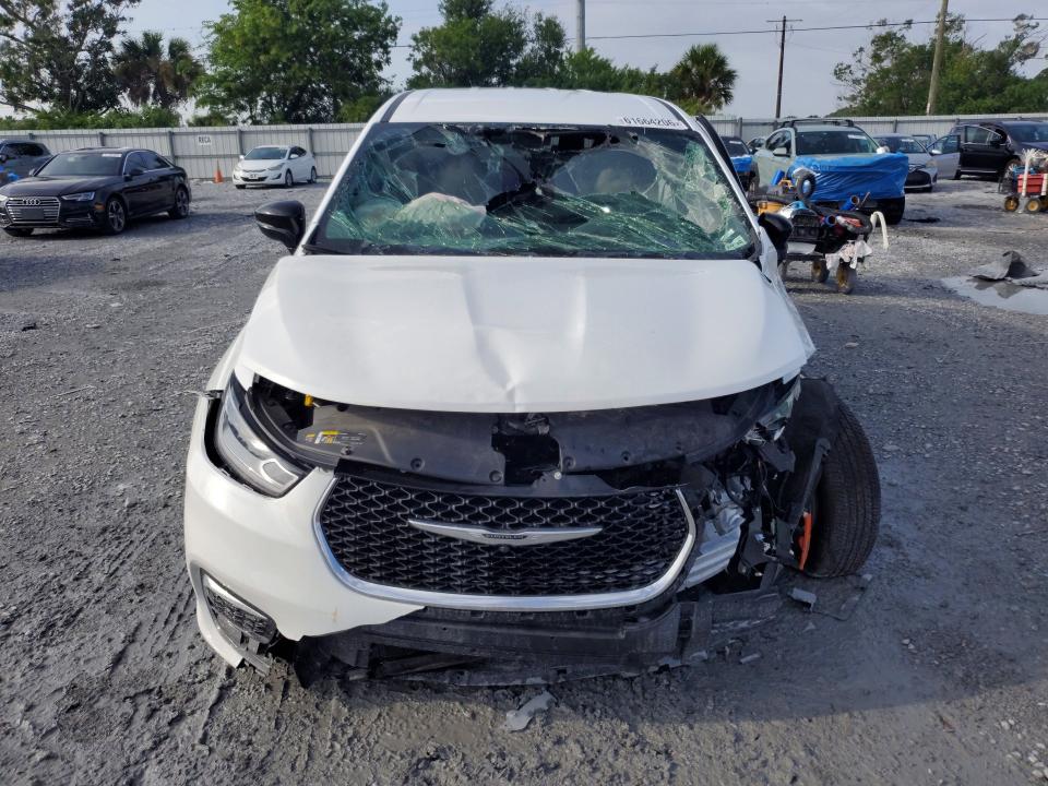 2026 Chrysler Pacifica VIN 2C4RC1BG0TR187037 COPART salvage auction — ALL OVER, AZ - CERT OF TITLE - SALVAGE, sold $10,900 on 2026-09-01 (photo 5)