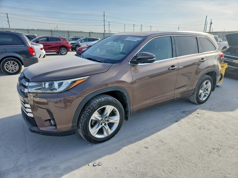 2017 Toyota Highlander VIN 5TDDZRFH8HS446317 COPART salvage auction — MECHANICAL, TX - CERTIFICATE OF TITLE, sold $8,500 on 2026-07-31 (photo 1)
