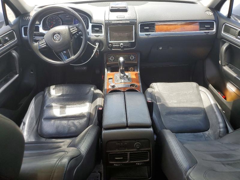 2013 Volkswagen Touareg VIN WVGEF9BP0DD004983 COPART salvage auction — MECHANICAL, TX - CERTIFICATE OF TITLE, sold $850 on 2026-08-13 (photo 8)