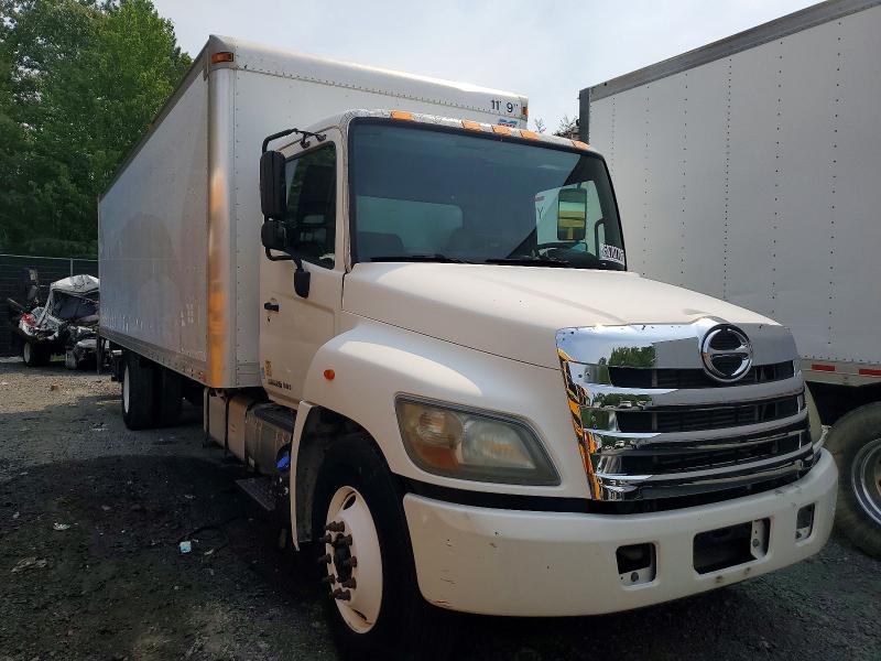 2013 Hino All other VIN 5PVNV8JV3D4S52940 COPART salvage auction — MINOR DENT/SCRATCHES, CT, sold $225 on 2026-07-28 (photo 9)