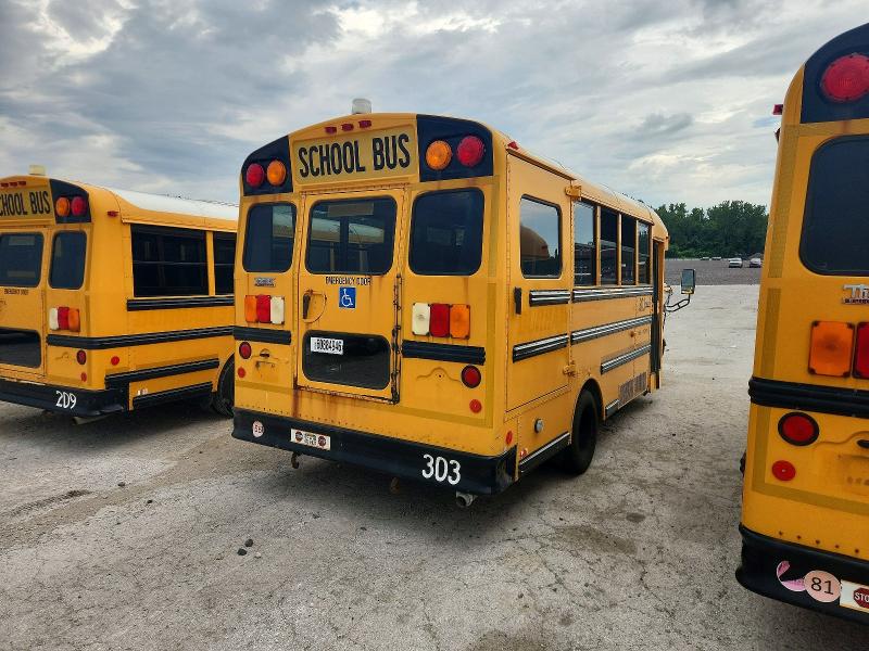 2010 Thomas Minotour g VIN 1GB6G3AG5A1158465 COPART salvage auction — NORMAL WEAR, CT, sold $2,500 on 2026-09-24 (photo 4)
