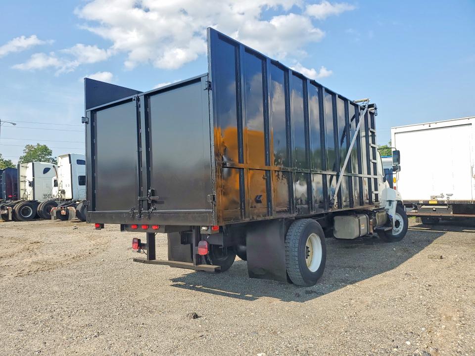 2011 Hino All other VIN 5PVNJ8JP5B4S50598 COPART salvage auction — MINOR DENT/SCRATCHES, NY - CERTIFICATE OF TITLE, sold $7,900 on 2026-07-28 (photo 3)