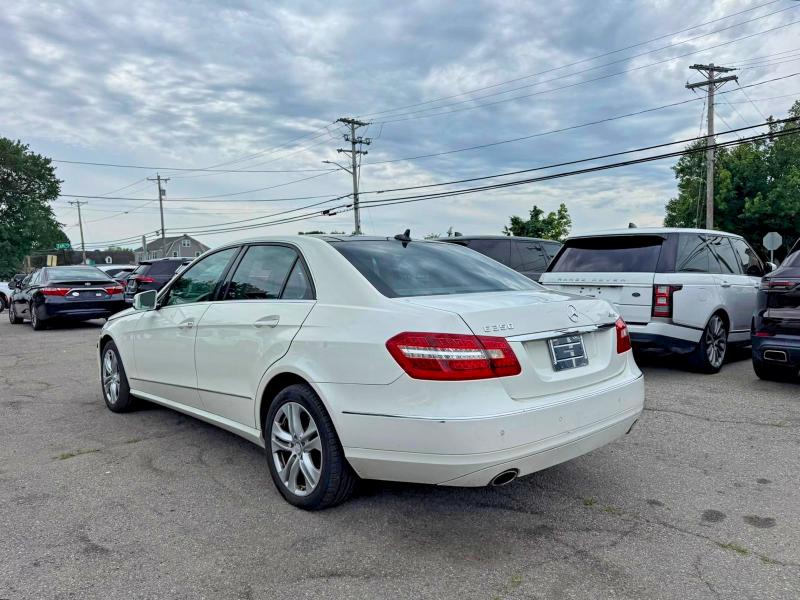 2011 Mercedes-benz E-class VIN WDDHF8HB7BA349889 COPART salvage auction — MINOR DENT/SCRATCHES, NY - CERTIFICATE OF TITLE (P), sold $2,800 on 2026-07-27 (photo 3)