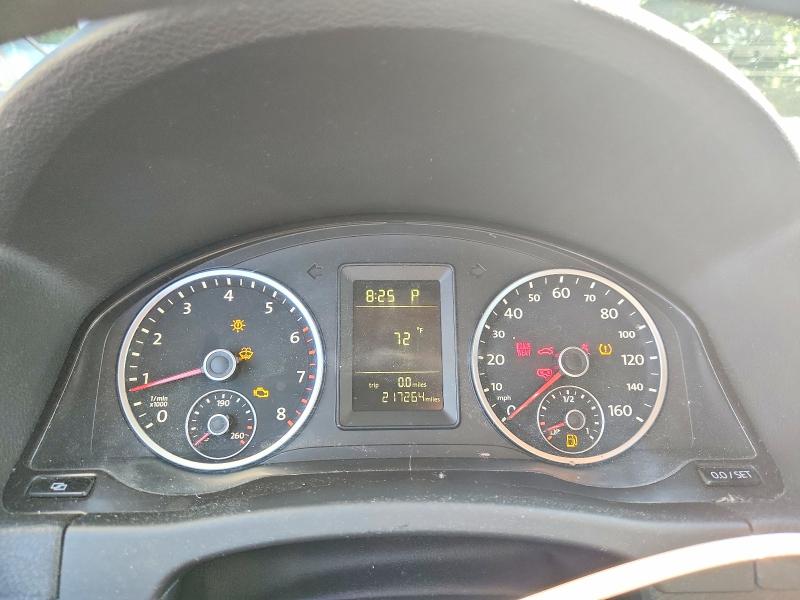 2010 Volkswagen Tiguan VIN WVGAV9AX9AW521167 COPART salvage auction — SIDE, Ct - Cert Of Title-Salvage, sold $450 on 2026-07-16 (photo 9)