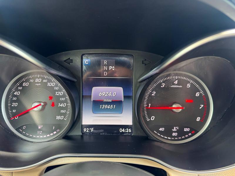 2017 Mercedes-benz Glc VIN WDC0G4KB7HF242188 COPART salvage auction — MINOR DENT/SCRATCHES, MA - CERTIFICATE OF TITLE (P), sold $8,400 on 2026-07-27 (photo 8)