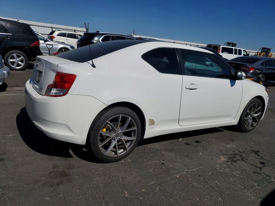2011 Scion Tc VIN JTKJF5C72B3002318 COPART salvage auction — REAR END, SC, sold $900 on 2026-08-03 (photo 3)