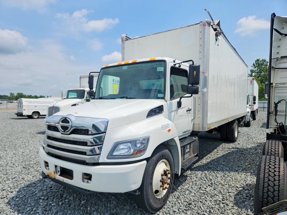2023 Hino All other VIN 5PVNJ7AV1P5T52765 COPART salvage auction — ROOF, OH - CERTIFICATE OF TITLE (P), sold $30,250 on 2026-07-13 (photo 1)