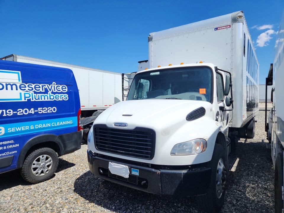 2022 Frht - freightliner All other VIN 1FVACWFC6NHNC8750 COPART salvage auction — MECHANICAL, DV, sold $5,900 on 2026-08-10 (photo 1)